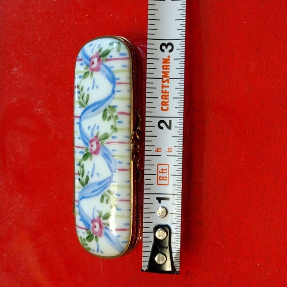 Authentic Limoges porcelain hand painted box - Picture 6 of 6